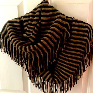 Infinity acrylic fringed scarf